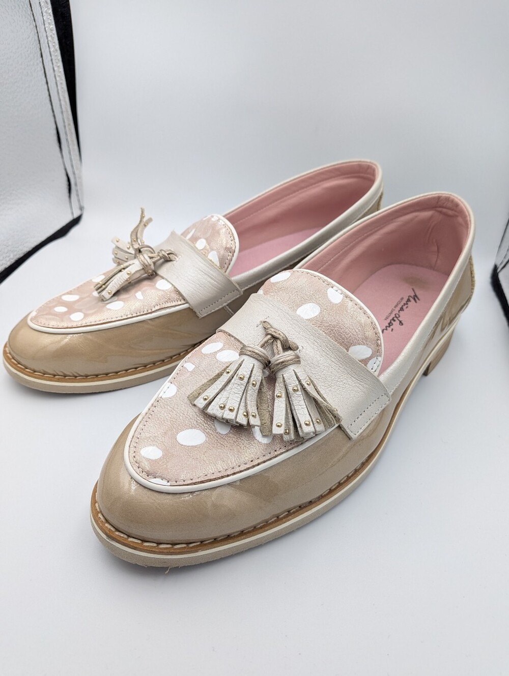 Maria Leon Spain designer size 40 loafer polkadot rose shoes